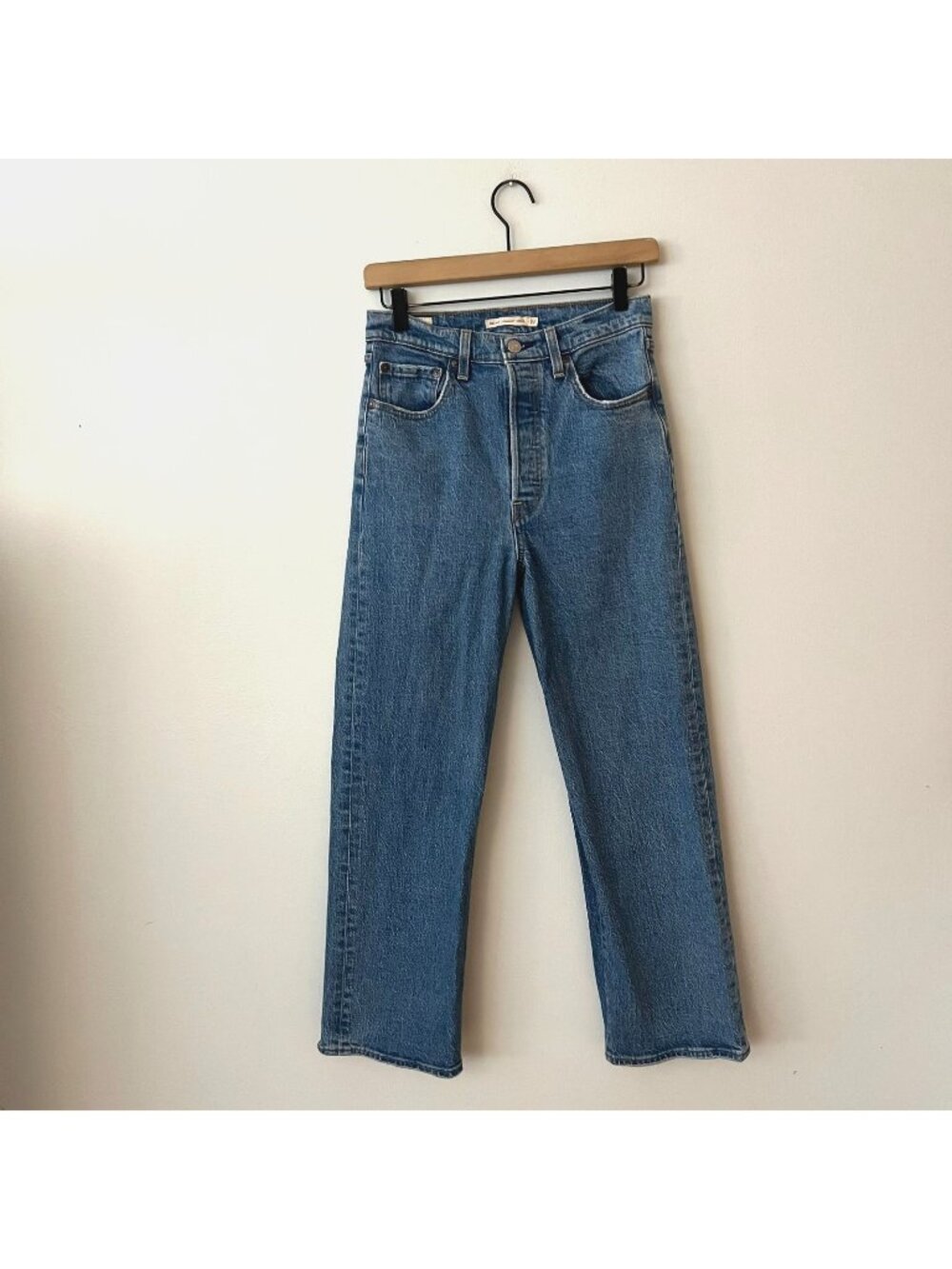 Levi's Premium Ribcage Straight Ankle Jeans Women's Size 27